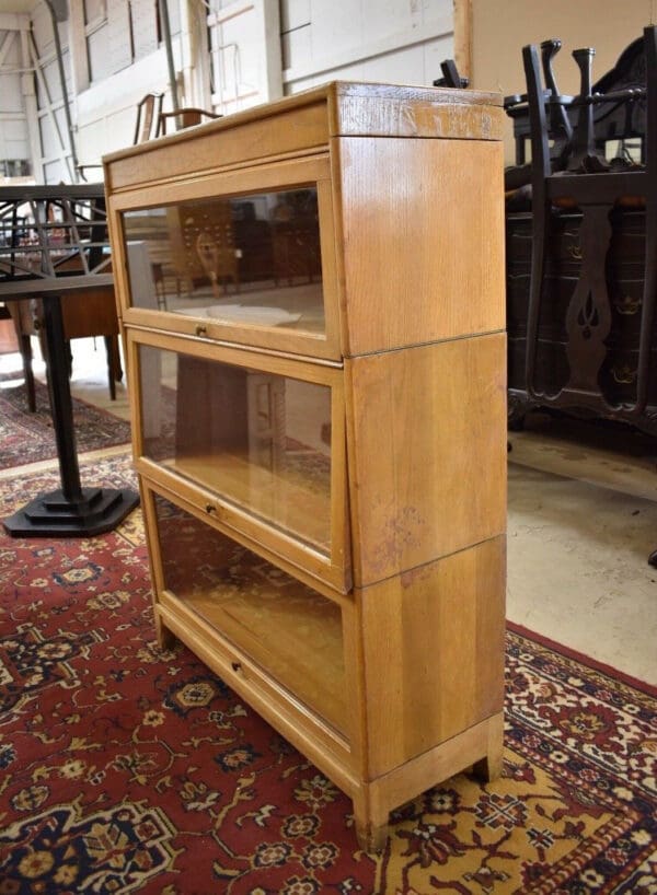 Mid Century Blonde Barrister Lawyer's Bookcase, by Gunn - Image 3