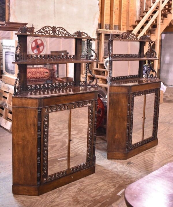 French Antique Pair of Rosewood Corner Cabinets Attributed to Meeks