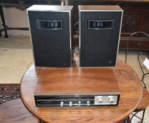 Retro 1960'S Panasonic Re-7671 Am Fm Stereo Set With Speakers, Air Suspension