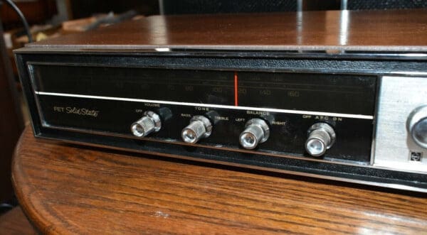 Retro 1960'S Panasonic Re-7671 Am Fm Stereo Set With Speakers, Air Suspension