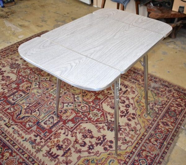 Rare Mid-Century Modern Chrome Formica Drop Sides Kitchen Table