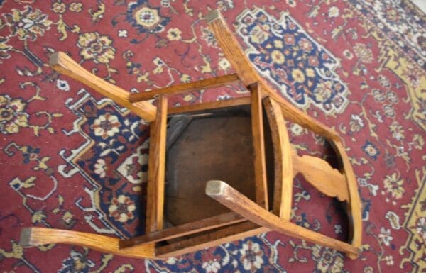 Antique Oak Leather Seat T Back Side Chair