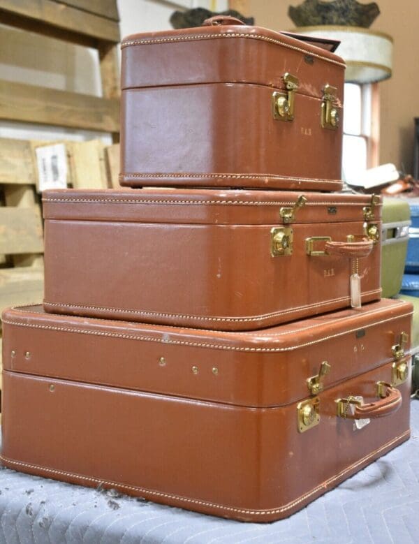 Vintage 3 Piece Mid Century Luggage Set by Kaufman