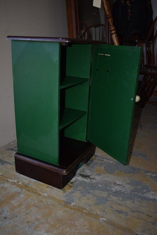 Johnnie Walker Style Golf Liquor Cabinet or Office Cabinet, Golfer