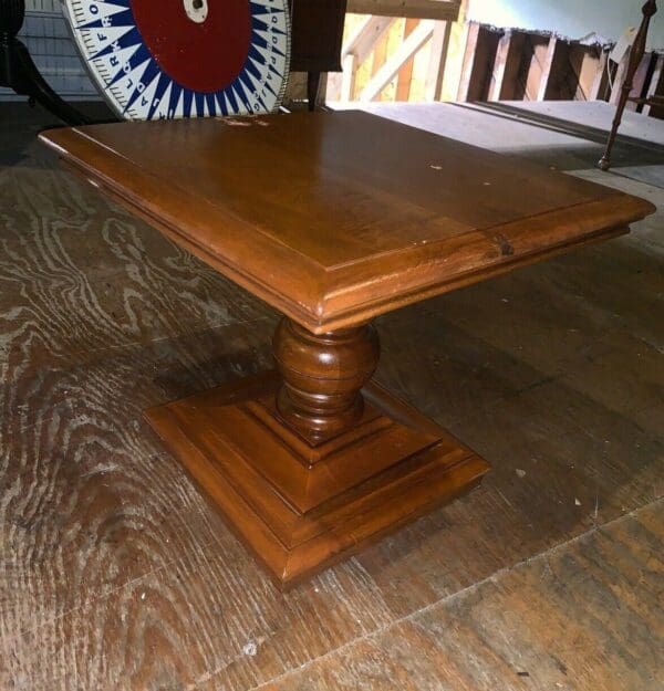 Antique Maple Square Table Plant Lamp Stand Cinnamon