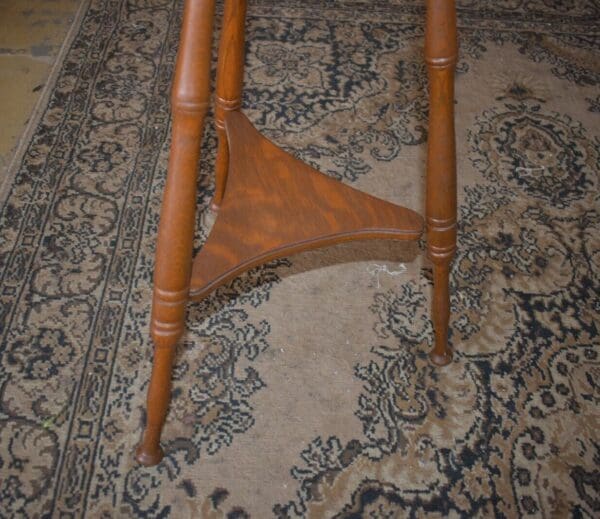 Antique Oak Turned Leg Side Accent Table