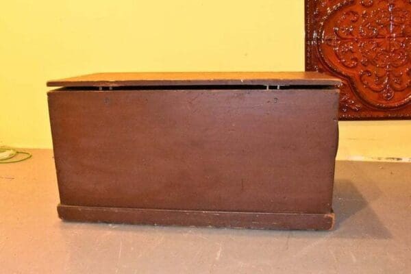 19th Century Primitive Antique Blanket Box Bedroom Chest Folk Art Red Finish