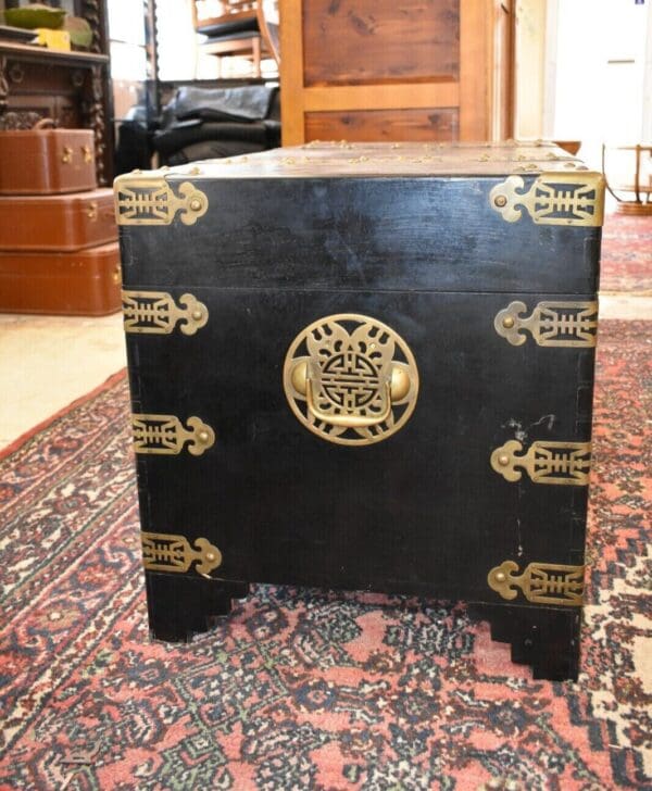 Vintage Camphor Asian Style Blanket Chest