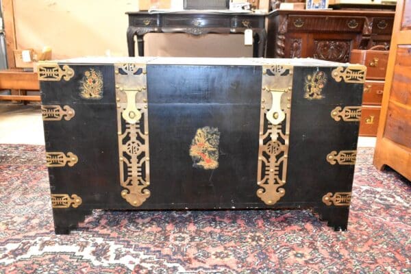 Vintage Camphor Asian Style Blanket Chest