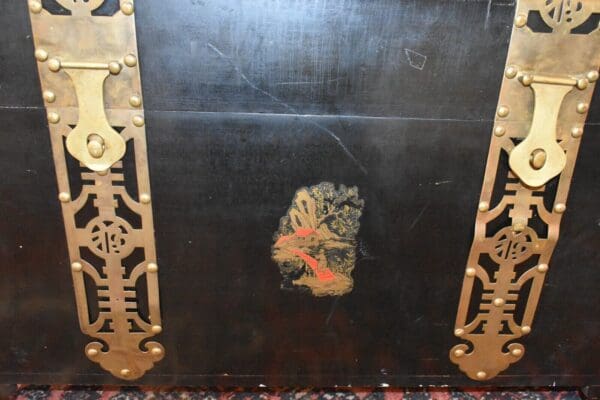 Vintage Camphor Asian Style Blanket Chest