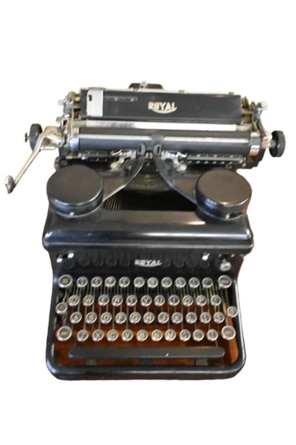 Antique 1930's Royal Typewriter