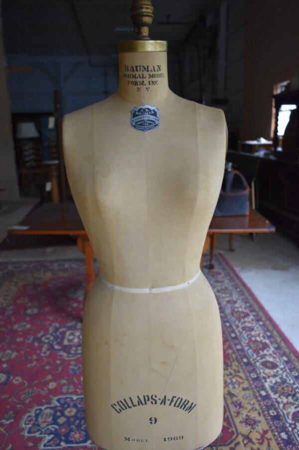 Antique Vintage J R Bauman Normal Model Fashion Dress Form 1969