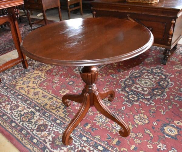 Vintage Round Ethan Allen Cherry Accent Table