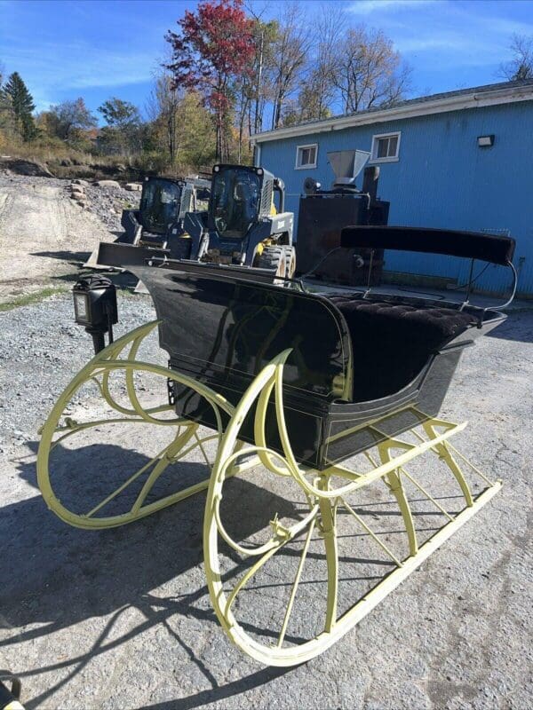 Antique Restored Pony Cutter Sleigh With Shafts