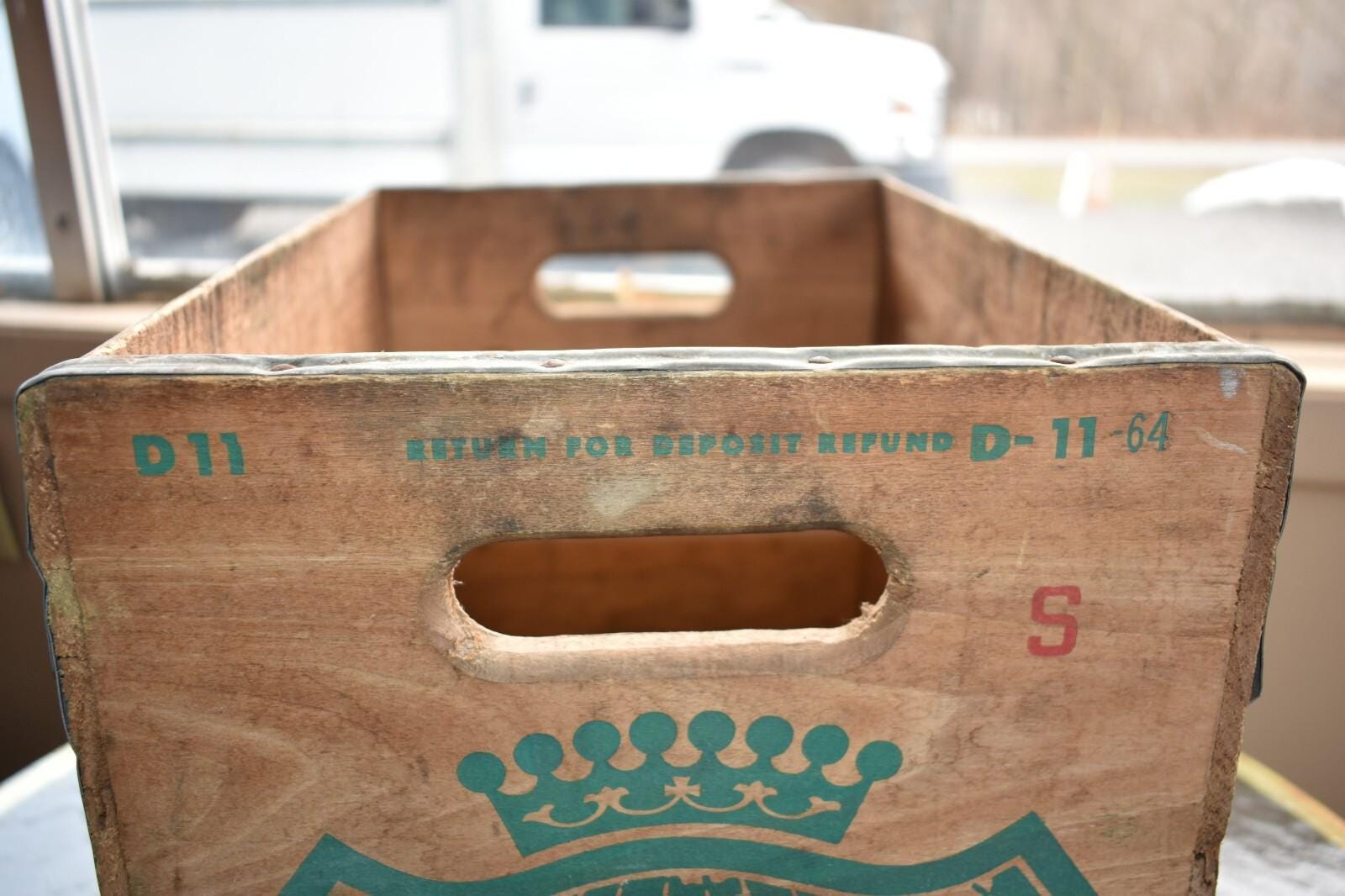 Primitive Antique Wood Crate Vintage Canada Dry Box