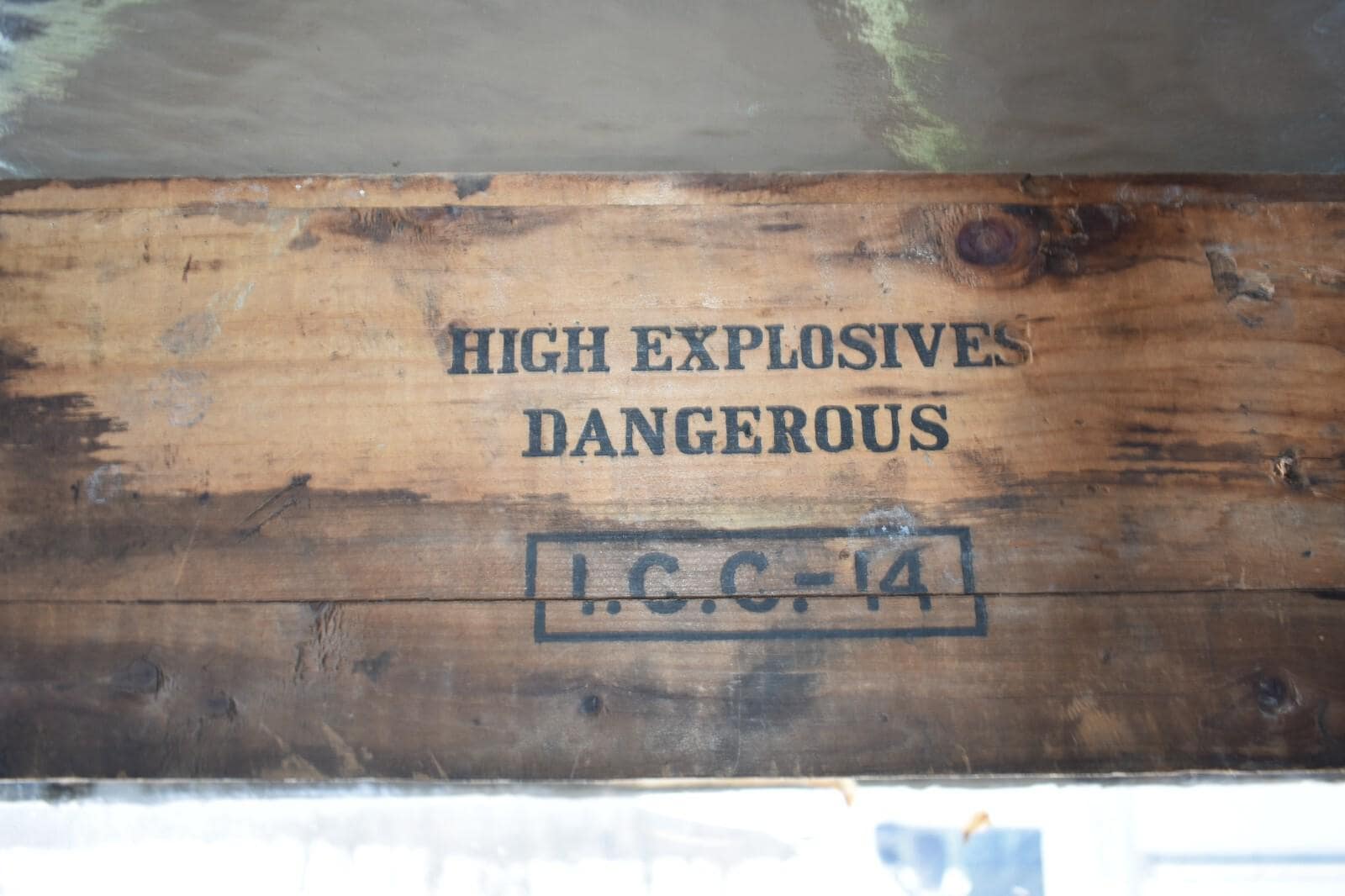 Primitive Antique Wood Crate Dupont Explosives Box
